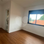 Casa à venda com 3 suítes no condomínio Village Itaguaçu, Atibaia - SP