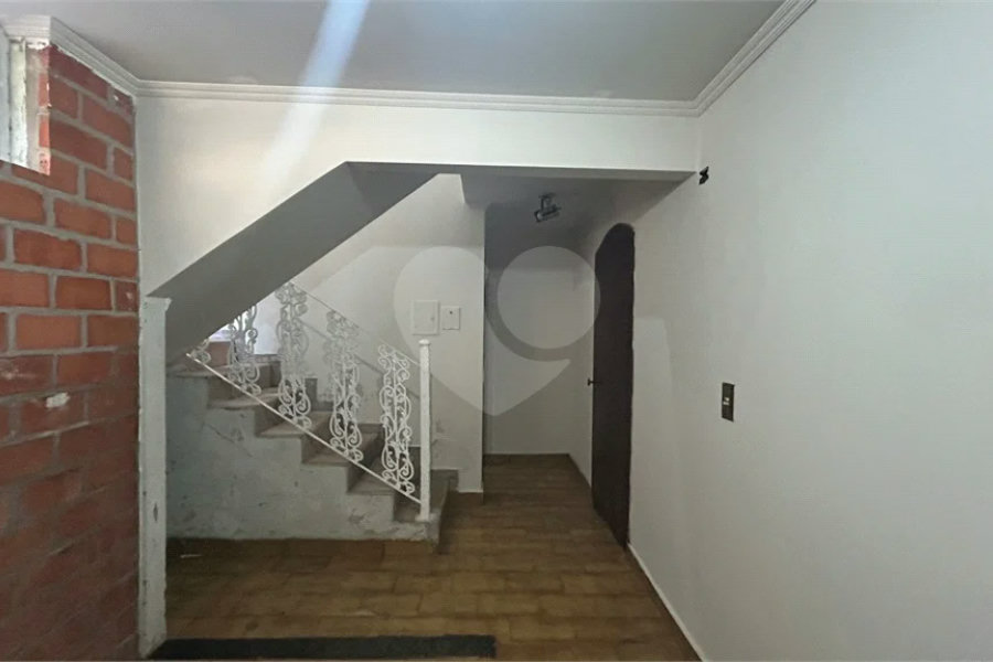 Venda Casa com 4 Dormitórios no Parque Santa Cecília