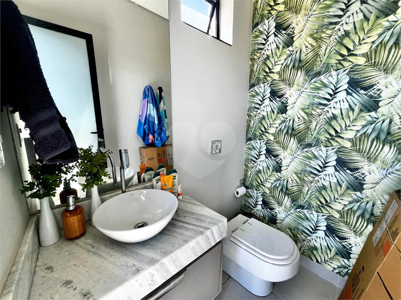 Casa à venda com 3 suítes em Vila Popular, Itapetininga, SP