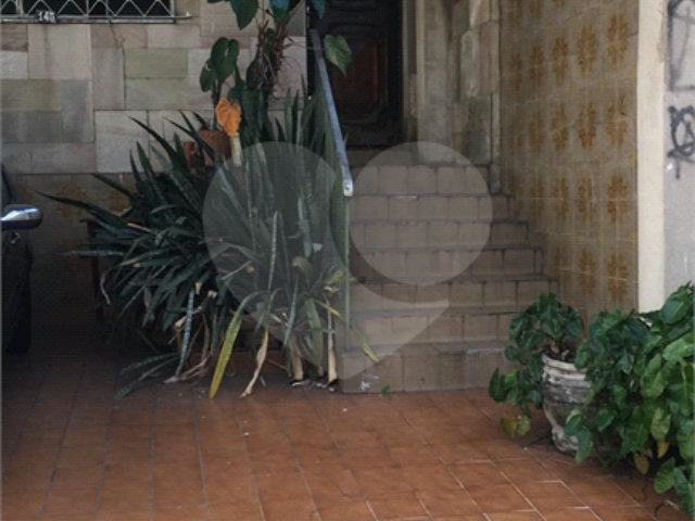 Sobrado à venda com 2 quartos em Santana, São Paulo, SP