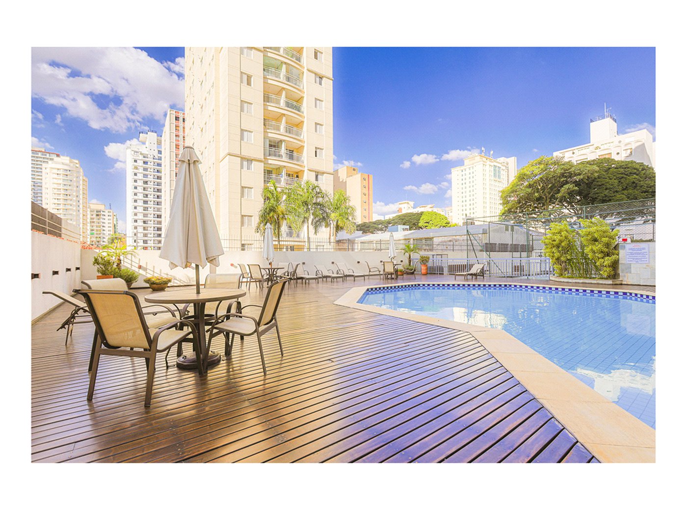 Apartamento à venda com 3 quartos, sendo 1 suíte, em Pinheiros, São Paulo, SP