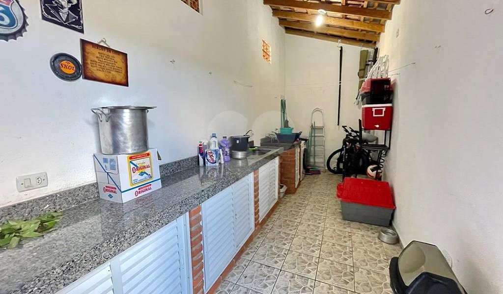 Casa à venda com 3 quartos, sendo 1 suíte,  em Jardim Wanel Ville IV, Sorocaba, SP