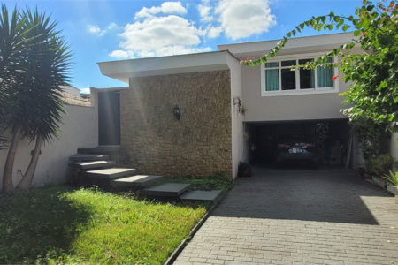 Sobrado à venda com 4 quartos, sendo 3 suítes, em Brooklin Paulista, São Paulo, SP