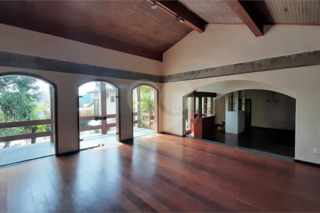 Casa Térrea à venda com 4 quartos, sendo 2 suítes, em Chácara Monte Alegre, São Paulo, SP