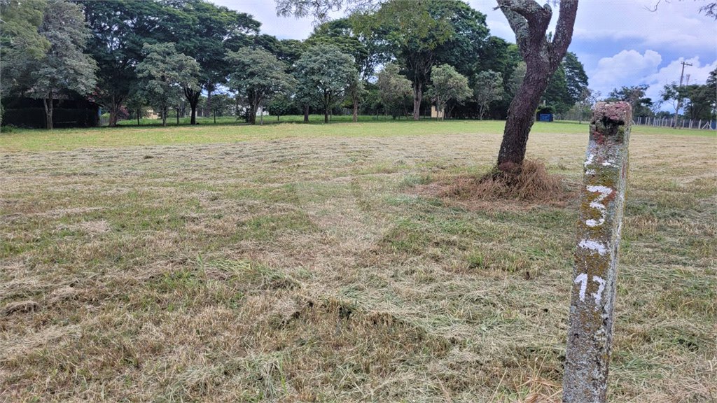 Loteamento Residencial no Condomínio Vila Pinhal do Broa.
