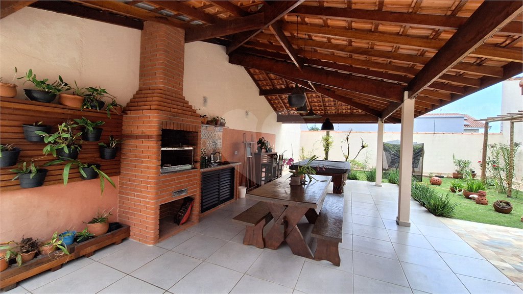Casa térrea á venda - Peruíbe