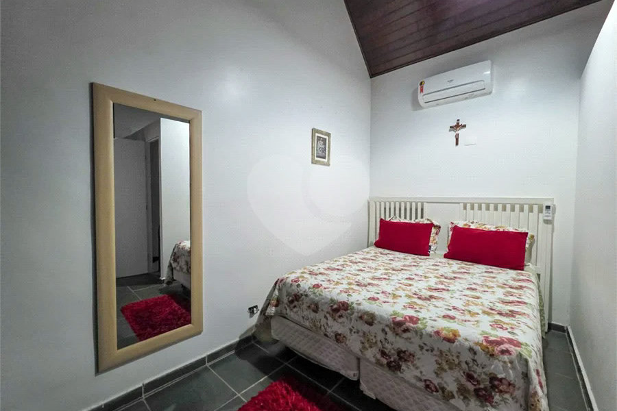 Villagio à venda com 3 quartos, sendo 1 suíte,  em Riviera de São Lourenço, Bertioga, SP