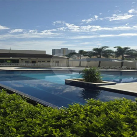 Indaiatuba - Condomínio Grand Ville - Apto mobiliado - Locação - R$ 3.000,00 - condominio - R$ 620,82 - IPTU - R$ 102,83- Apartamento 63m³ - 3 quartos - Apartamento semi mobiliado com ar condicionado - 1 quarto suíte. Inclui cama box Queen e guarda roupa modulado grande. 1 quarto com guarda-roupas.