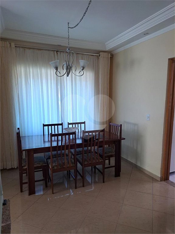 Sobrado à venda com 3 quartos em Tremembé, São Paulo, SP