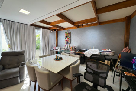 Casa à venda com 3 quartos, sendo 1 suíte,  no condomínio Reserva Ipoema By Helbor-home, Mogi das Cruzes - SP