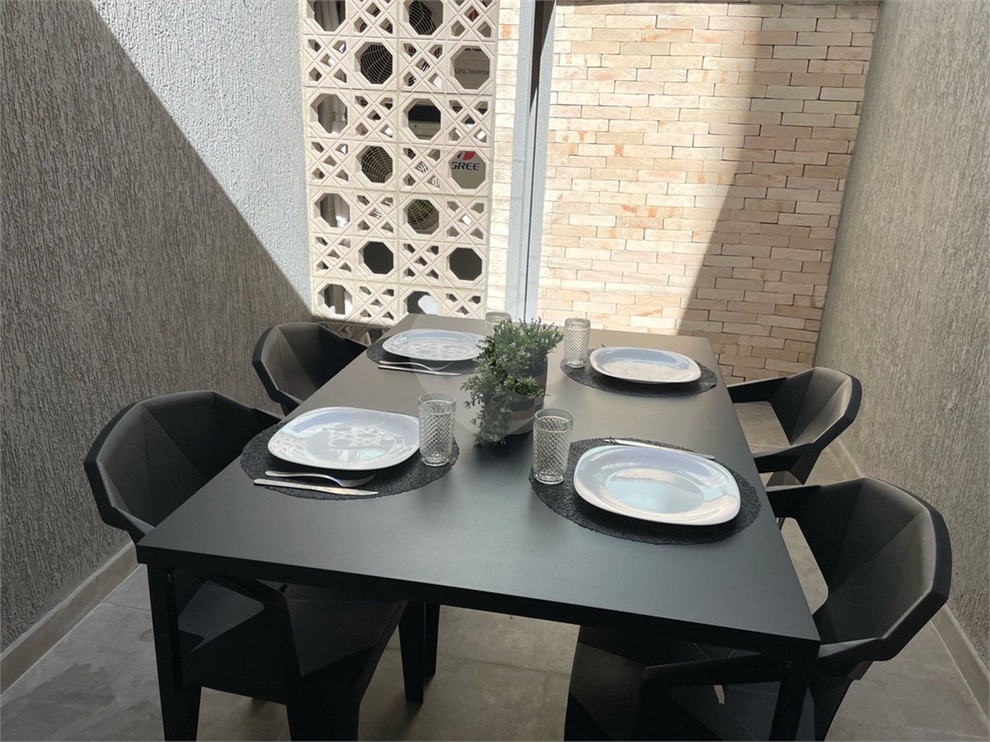 Apartamento à venda com 2 quartos em Jardim São Carlos, Sorocaba, SP