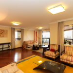 Apartamento à venda com 3 quartos, sendo 2 suítes, em Campo Belo, São Paulo, SP