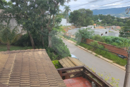 Chácara à venda com 4 quartos, sendo 3 suítes, em Campos de Atibaia, Atibaia, SP