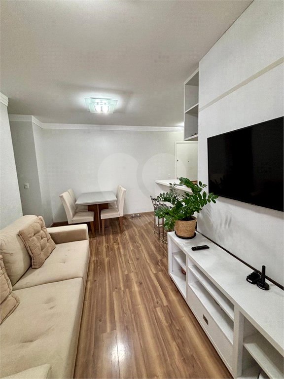 Apartamento à venda com 2 quartos, sendo 1 suíte, em Água Branca, São Paulo, SP