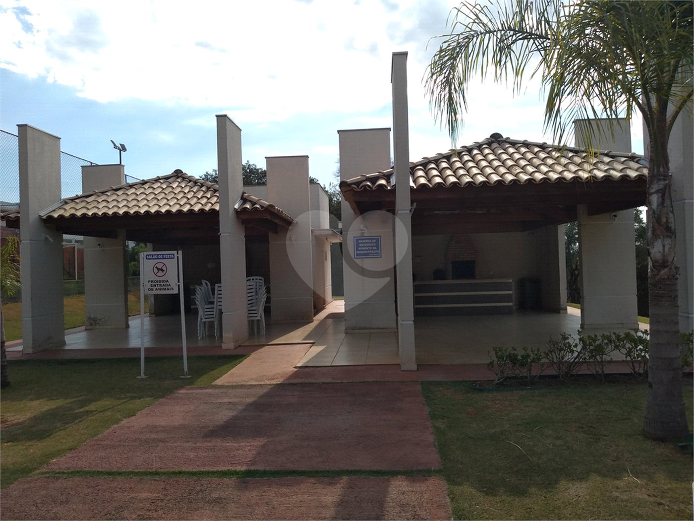 Casa à venda com 3 quartos, sendo 1 suíte, no condomínio Golden Park Residence II, Sorocaba - SP