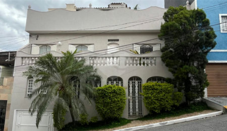 Sobrado à venda com 3 quartos, sendo 1 suíte,  em Vila Medeiros, São Paulo, SP