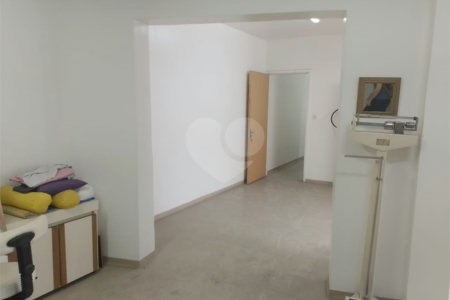 Sobrado à venda com 3 quartos em Vila Gustavo, São Paulo, SP