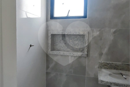 Sobrado à venda com 3 quartos, sendo 1 suíte, em Vila Granada, São Paulo, SP