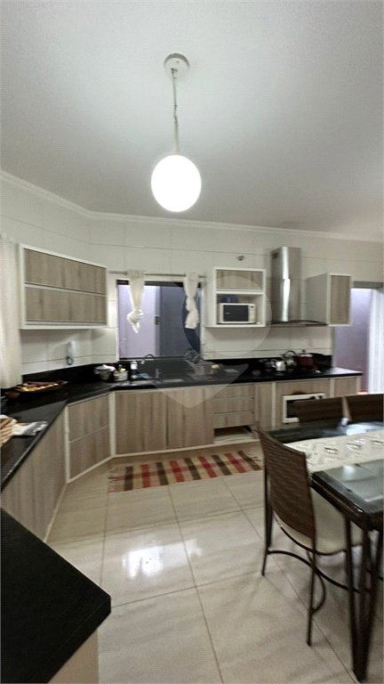 Casa à venda com 3 quartos, sendo 1 suíte,  no Centro, Ponta Porã, MS
