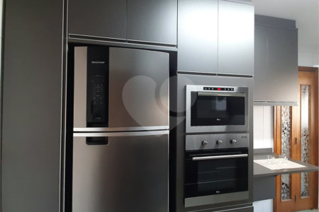 Apartamento à venda com 3 quartos, sendo 1 suíte, em Campo Belo, São Paulo, SP