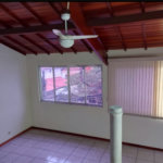 Sobrado à venda com 3 quartos em Tremembé, São Paulo, SP