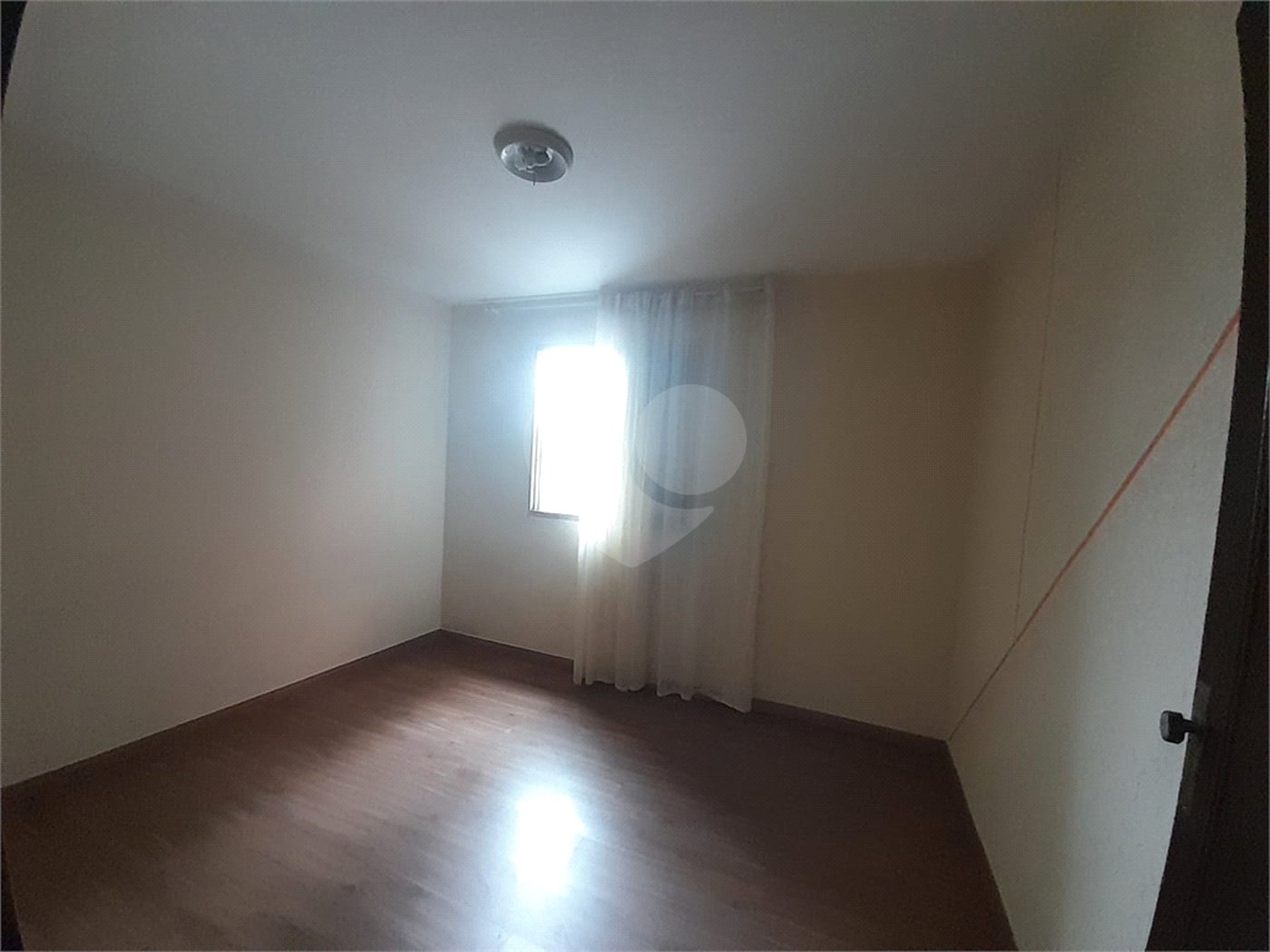 Sobrado à venda com 4 quartos, sendo 1 suíte,  em Saúde, São Paulo, SP