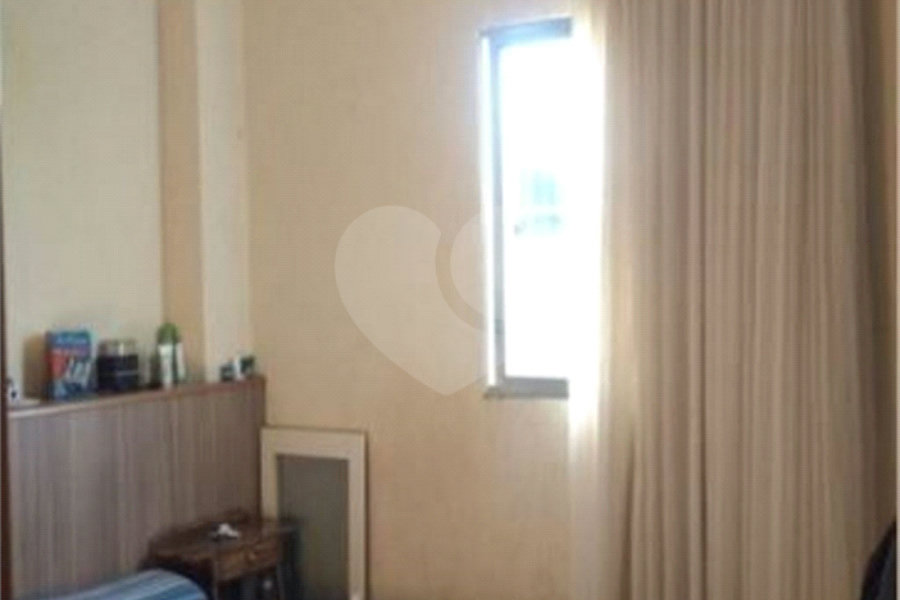 Sobrado à venda com 6 quartos em Cangaíba, São Paulo, SP