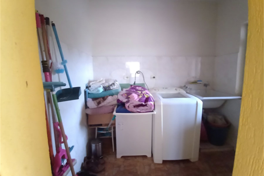 Sobrado à venda com 4 quartos, sendo 1 suíte, em Tremembé, São Paulo, SP