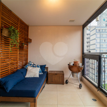 Apartamento à venda com 2 quartos, sendo 1 suíte,  em Santo Amaro, São Paulo, SP