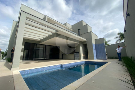 Casa à venda com 4 suítes no condomínio Alphaville Nova Esplanada 3, Votorantim - SP