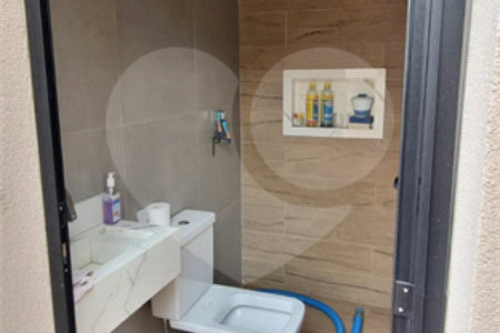 Casa à venda com 3 quartos, sendo 1 suíte, no condomínio Villas Mabel, Ribeirão Preto - SP