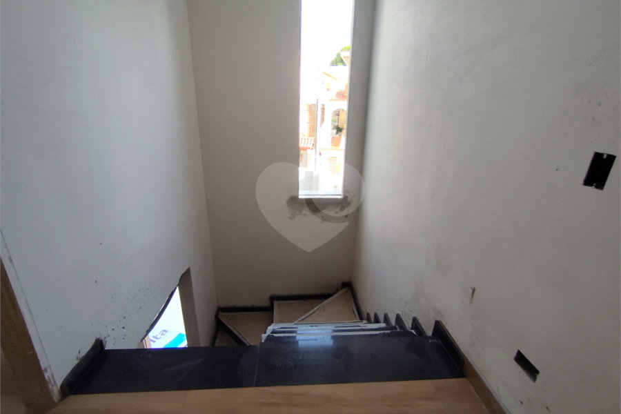 Sobrado à venda com 3 quartos, sendo 1 suíte, em Santa Teresinha, São Paulo, SP