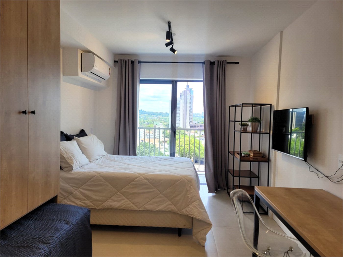 Apartamento à venda ou para alugar com 1 quarto em Pinheiros, São Paulo, SP