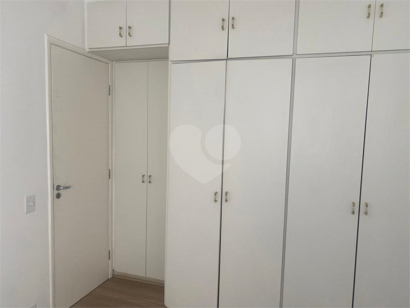 Apartamento à venda com 3 quartos em Vila Leonor, Guarulhos, SP
