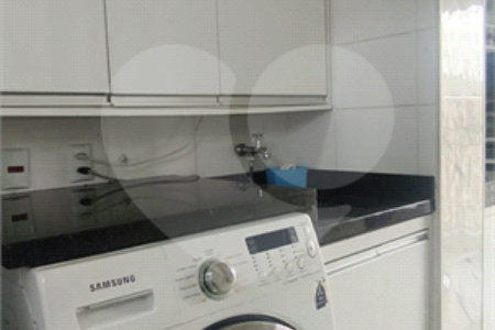 Apartamento à venda com 2 quartos, sendo 1 suíte, em Jardim Flor da Montanha, Guarulhos, SP