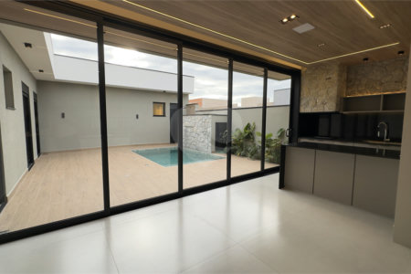 Casa à venda com 3 suítes no condomínio Jardim Residencial Dona Maria Candida, Indaiatuba - SP