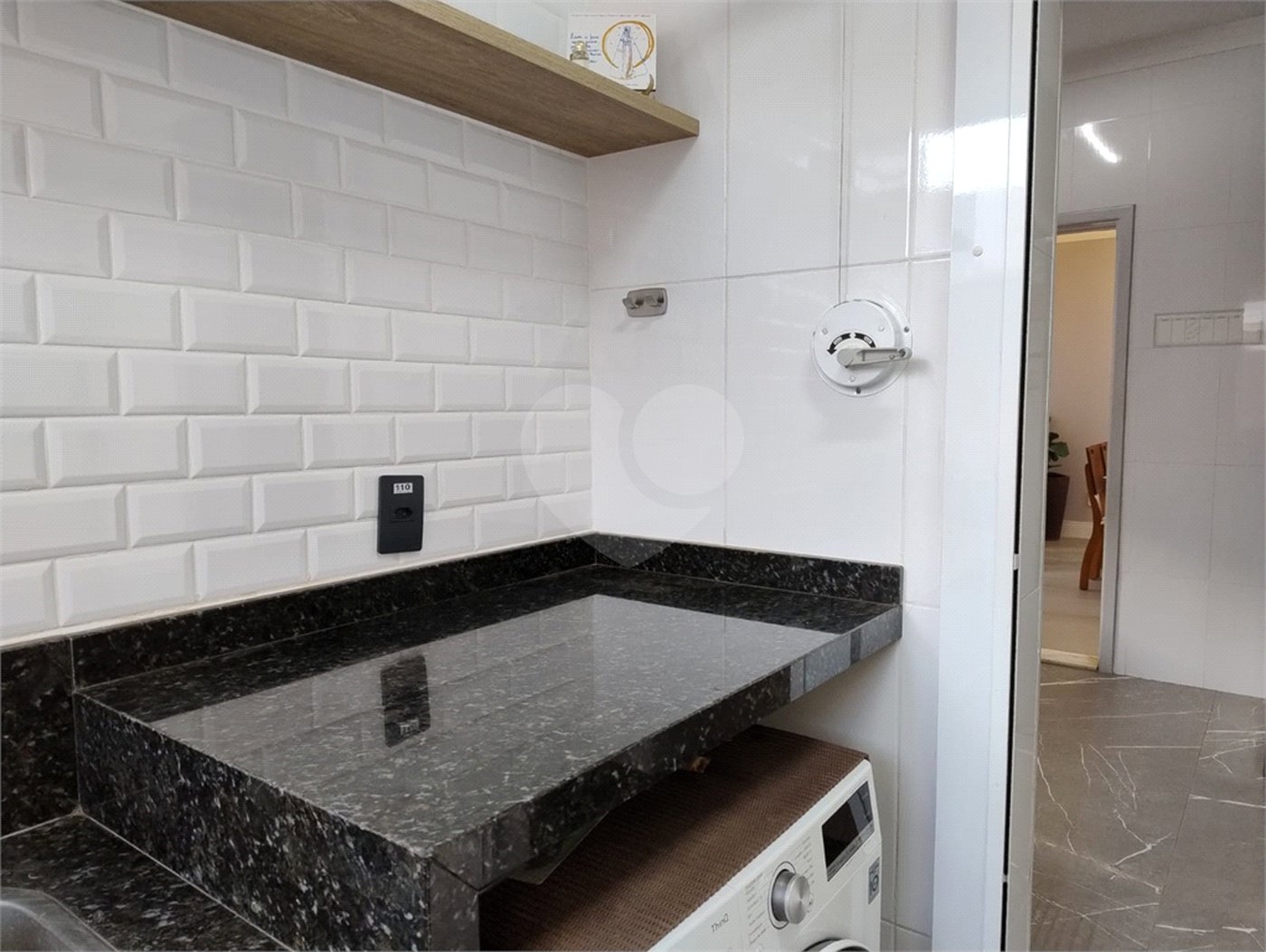 Casa à venda com 3 suítes no condomínio Jardim Maringá, Indaiatuba - SP