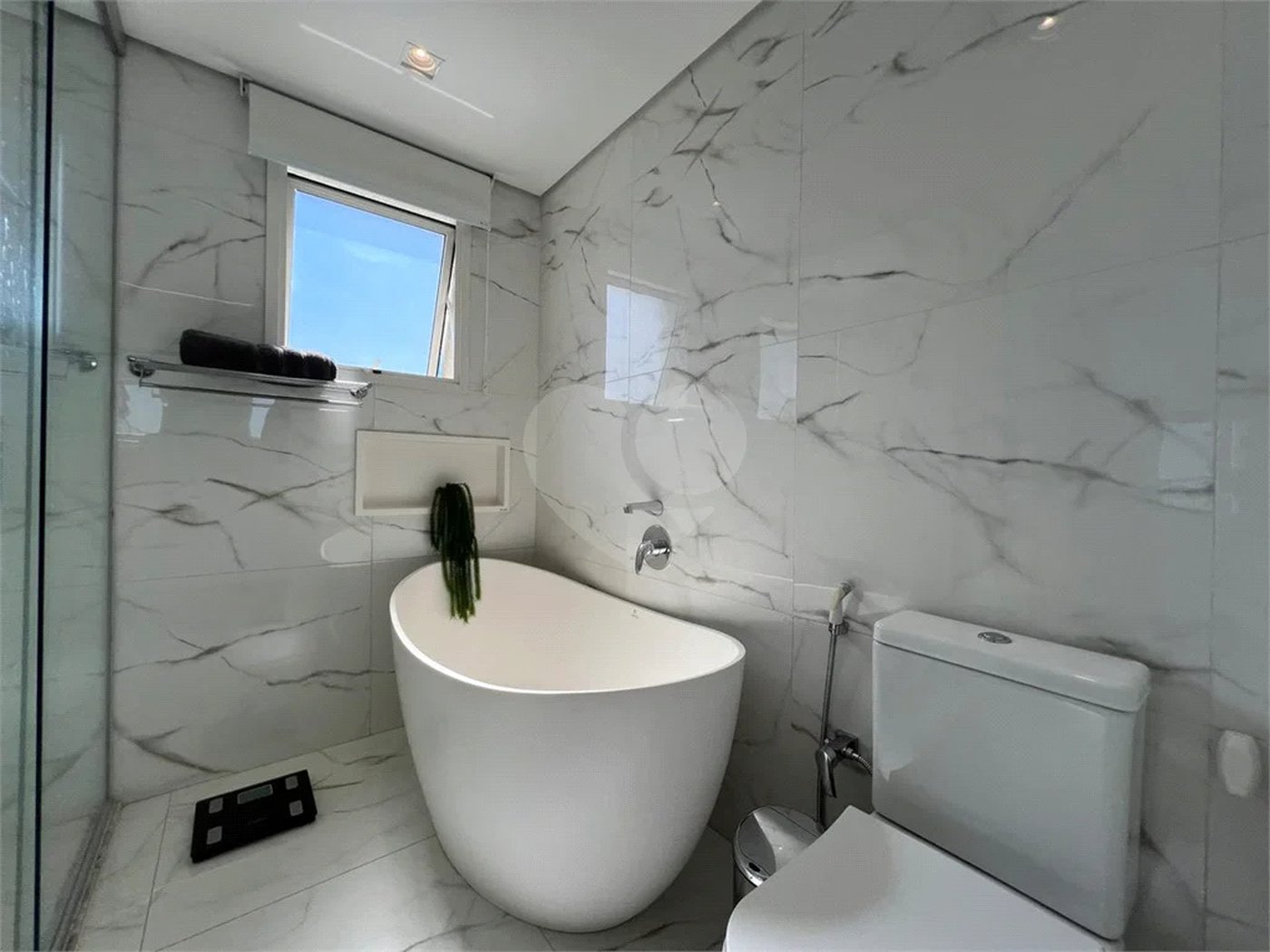 Apartamento para alugar com 4 suítes em Água Fria, São Paulo, SP