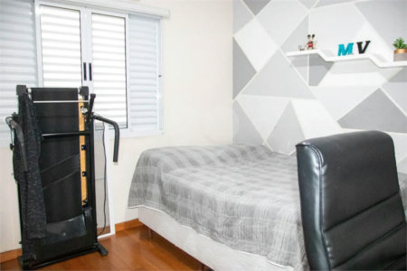 Casa à venda com 3 quartos, sendo 1 suíte, em Vila Gustavo, São Paulo, SP