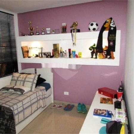 Sobrado à venda com 4 suítes em Vila Gustavo, São Paulo, SP