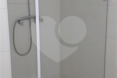 Apartamento à venda com 3 quartos, sendo 2 suítes, em Vila Bastos, Santo André, SP