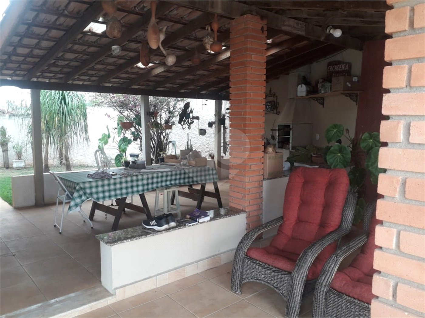 Casa à venda com 3 quartos, sendo 1 suíte,  no Centro, Socorro, SP