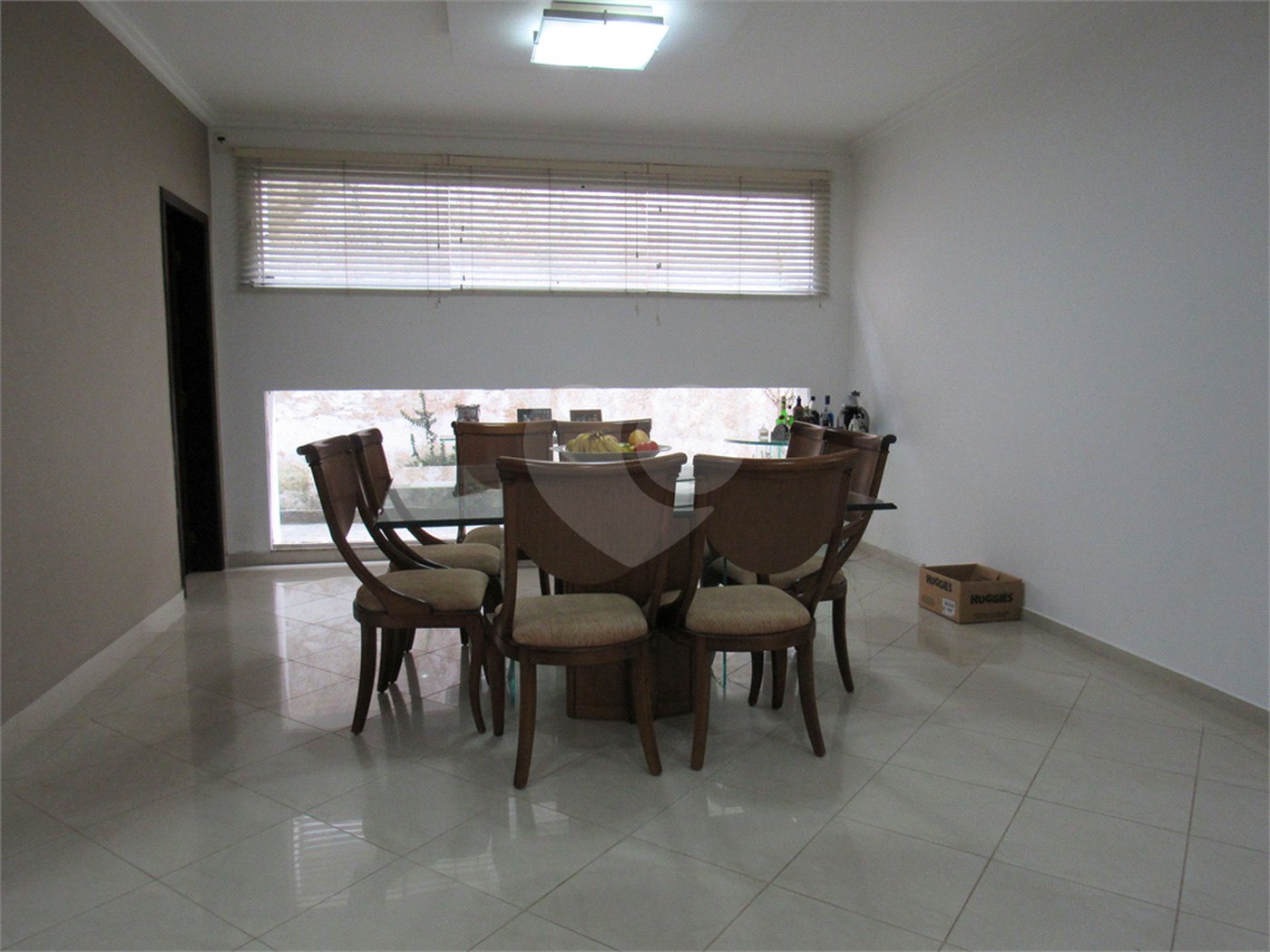Sobrado à venda com 4 quartos, sendo 2 suítes, em Tremembé, São Paulo, SP