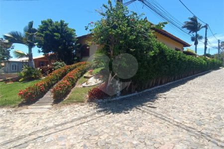 Casa à venda com 3 quartos, sendo 1 suíte, em Rasa, Armação dos Búzios, RJ