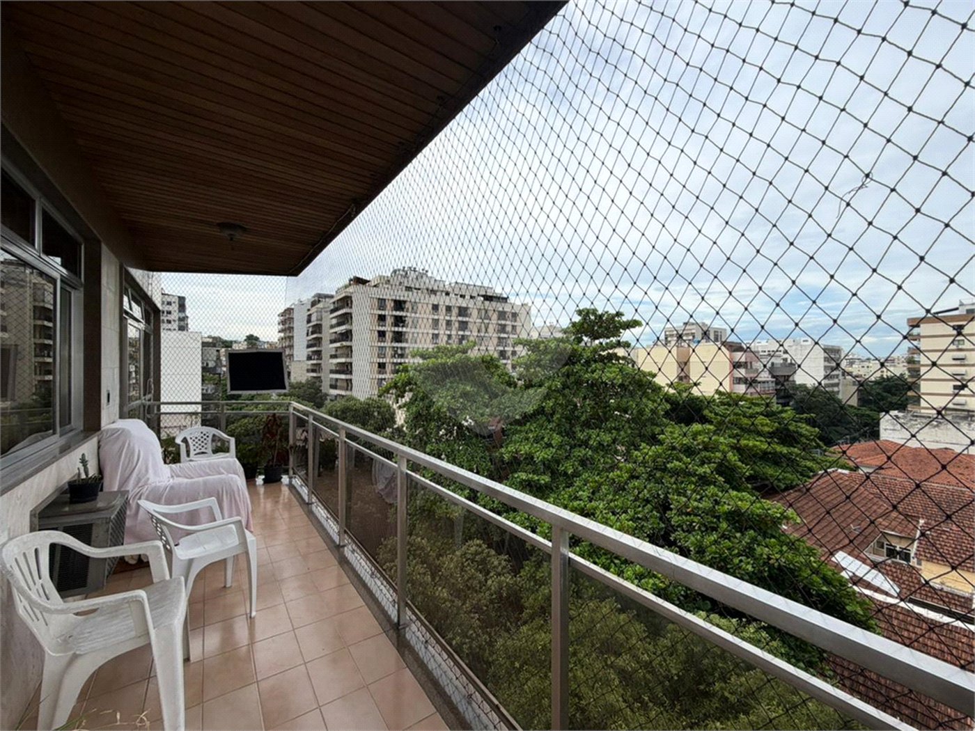 Apartamento à venda com 3 quartos, sendo 1 suíte, em Tijuca, Rio de Janeiro, RJ