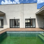 Casa à venda com 3 suítes no condomínio Spazio Design, Bragança Paulista - SP