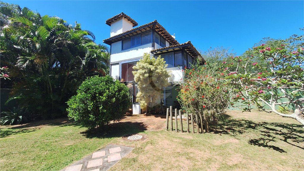Casa à venda ou para alugar com 3 suítes em Marina, Armação dos Búzios, RJ