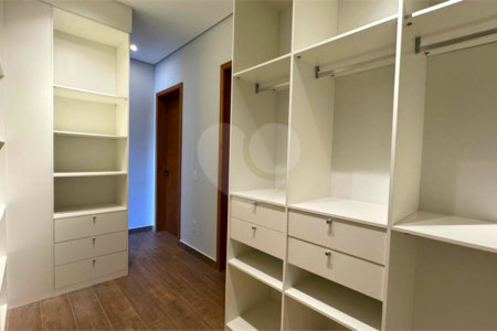 Casa à venda com 4 suítes no condomínio Santo Antonio II, Itu - SP