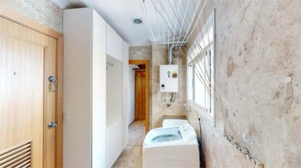 Apartamento à venda com 4 quartos, sendo 2 suítes, em Vila Andrade, São Paulo, SP