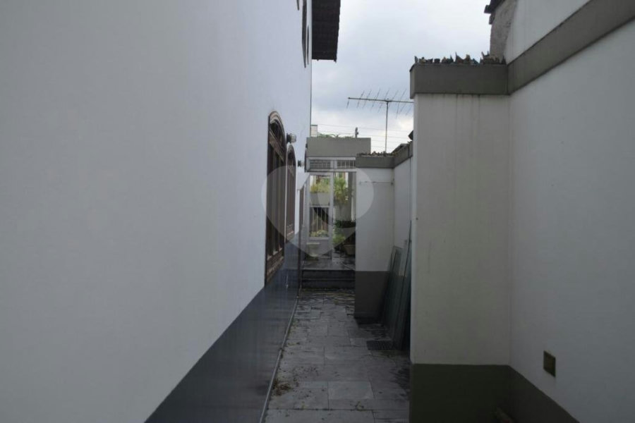 Sobrado à venda com 4 quartos, sendo 3 suítes, em Parque Edu Chaves, São Paulo, SP